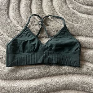 Lululemon criss cross back sports bra